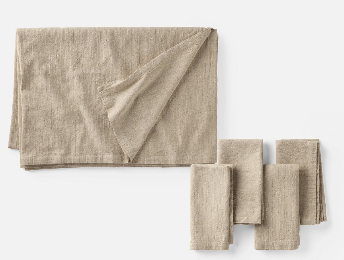 Toro Canyon Tablecloth + Napkin Set