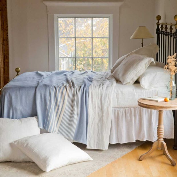 Battenkill Merino Wool and Cotton Blanket view 3