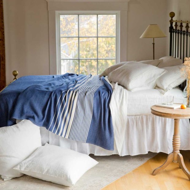 Battenkill Merino Wool and Cotton Blanket view 4