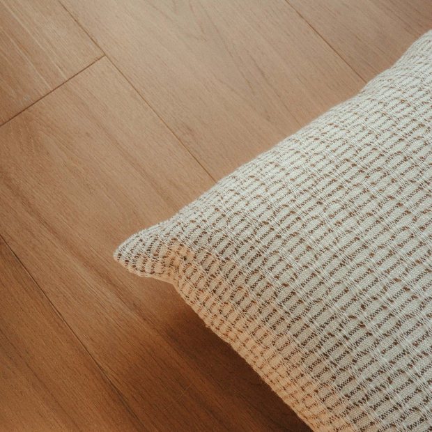 Helena Pillow Cover view 3