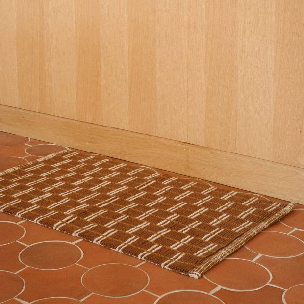 Lupe Kitchen Mat - Brown / Natural view 3