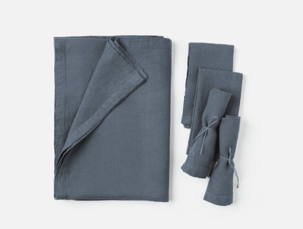Mojave Linen Tablecloth + Napkin Set view 3