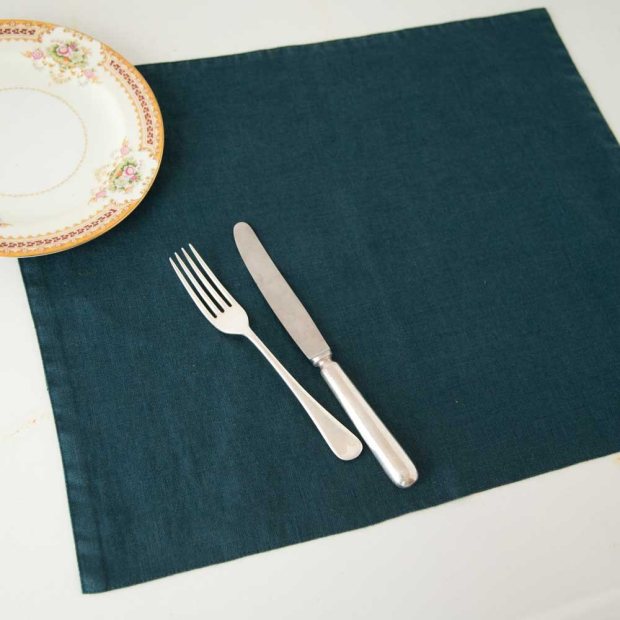 Solid Premium Linen Placemat view 2