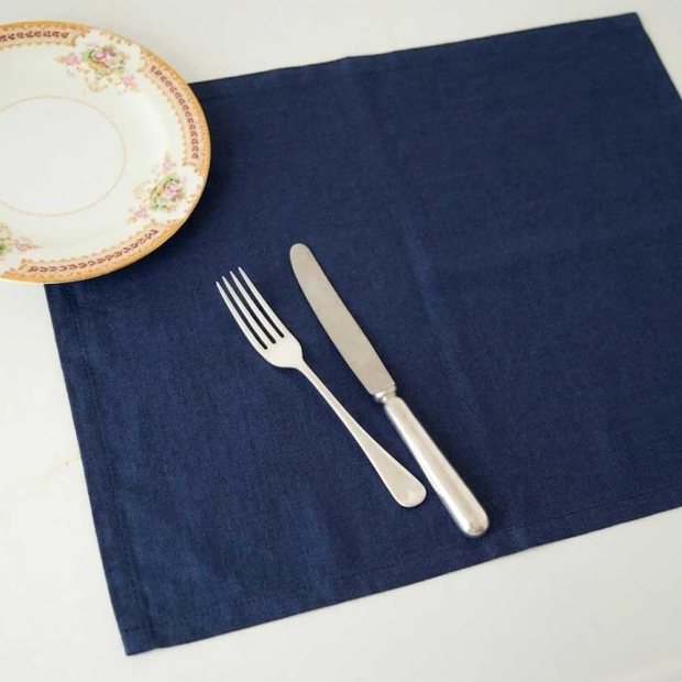Solid Premium Linen Placemat view 5