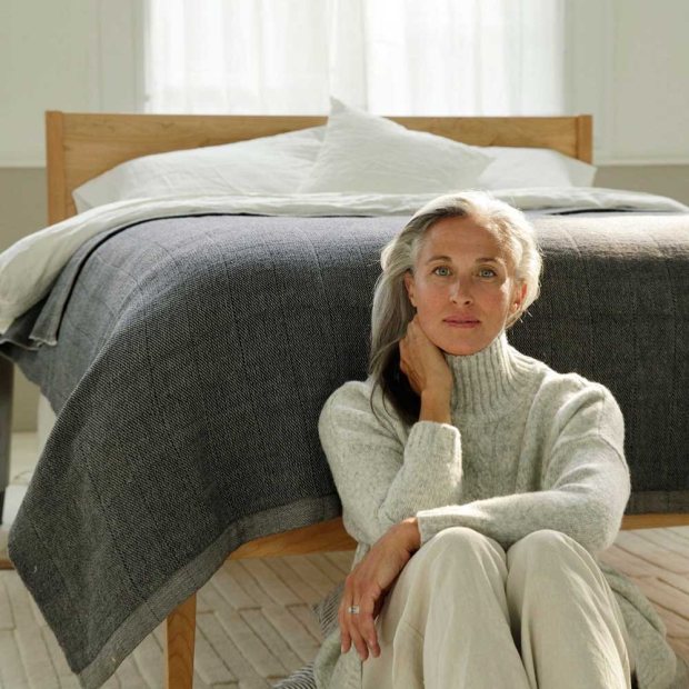 Solid Winter Handwoven Corriedale Wool Blanket view 4