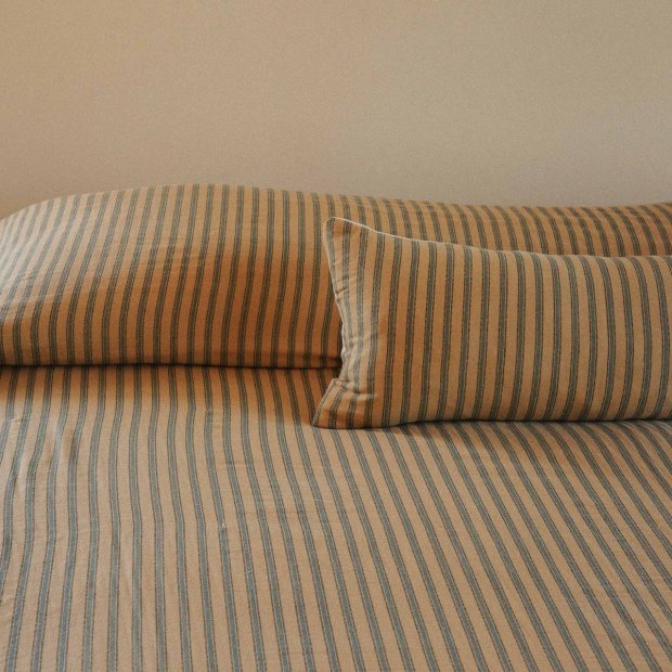 Vintage Stripe - Coverlet view 2